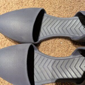 Native Women's Audrey Flats Size 8